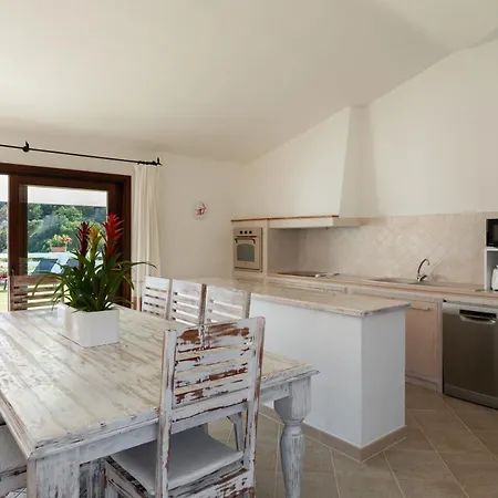 Fc - Elegante Con Piscina Privata